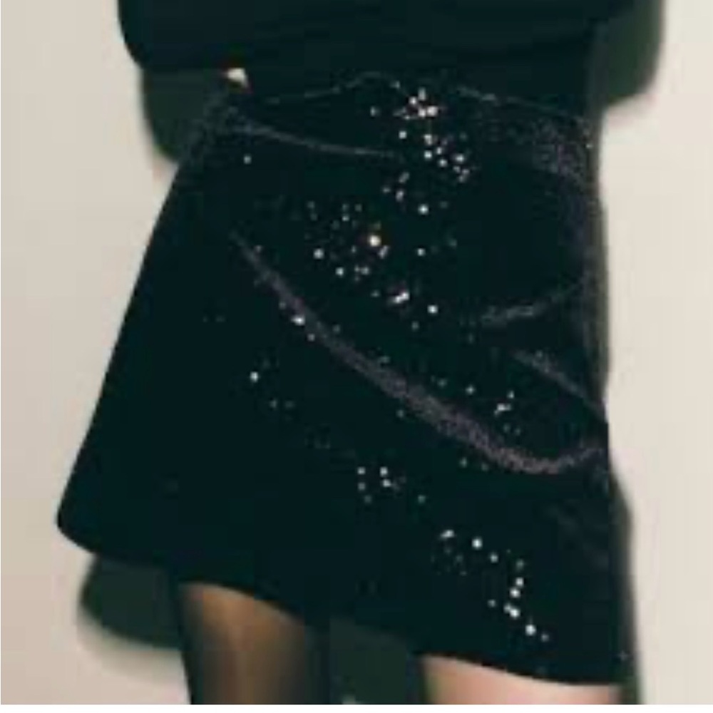 Zara Black Sequins Mini Skirt Never Worn